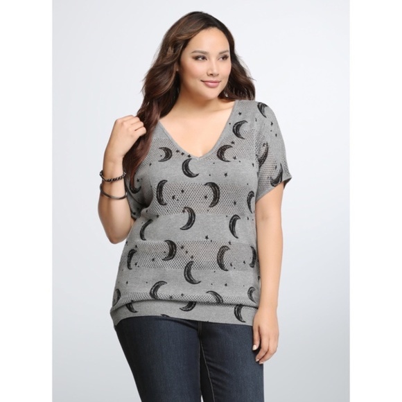 torrid Tops - Torrid Star and Moon Open Stitch Top 2X